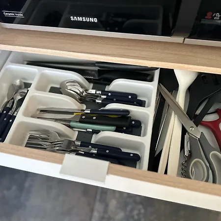 Proche Gare Near Basel Wi-fi Apartament *