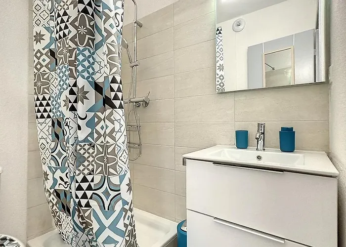 Proche Gare Near Basel Wi-fi Apartamento *